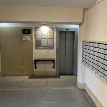 Продается 2-х комнатная квартира, 61 м²