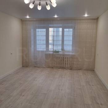 Продается 1-комнатная квартира, 45 м²