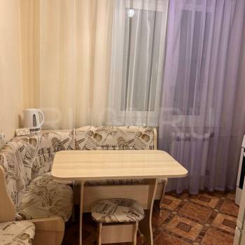 Сдается 1-комнатная квартира, 36 м²