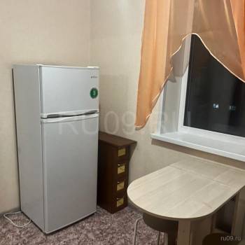 Продается 1-комнатная квартира, 35 м²