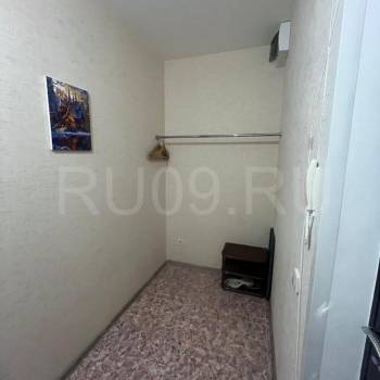 Продается 1-комнатная квартира, 35 м²