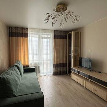 Сдается 1-комнатная квартира, 39 м²