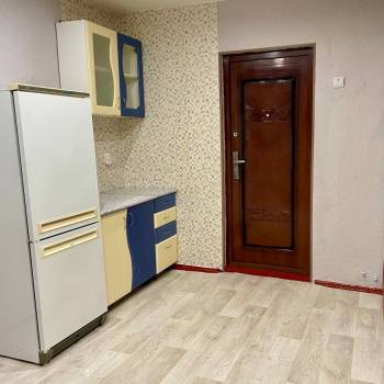Продается 1-комнатная квартира, 12,2 м²