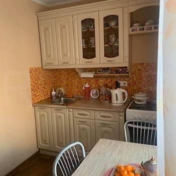 Продается 3-х комнатная квартира, 57 м²