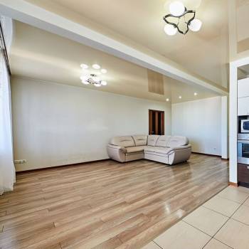 Продается 3-х комнатная квартира, 84,3 м²