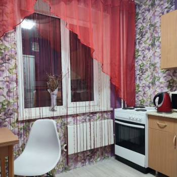 Сдается 1-комнатная квартира, 44 м²