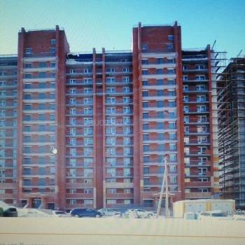 Продается 1-комнатная квартира, 42 м²