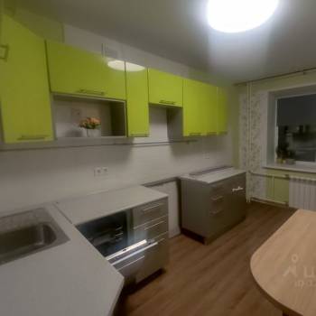 Продается 1-комнатная квартира, 43 м²