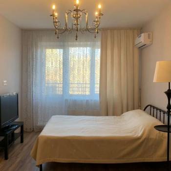 Сдается 1-комнатная квартира, 43 м²