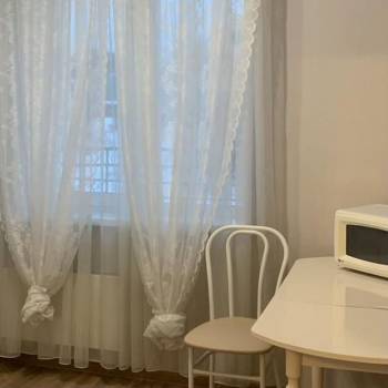 Сдается 1-комнатная квартира, 43 м²