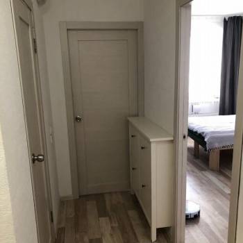 Продается 1-комнатная квартира, 43 м²