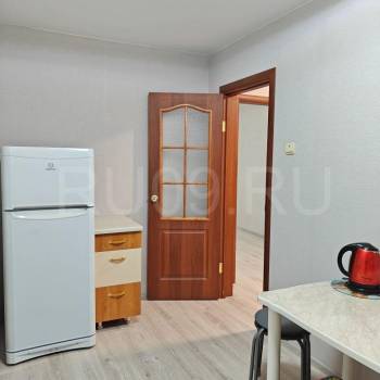 Сдается 1-комнатная квартира, 39 м²