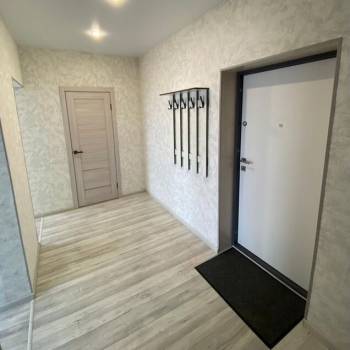 Сдается 1-комнатная квартира, 42 м²