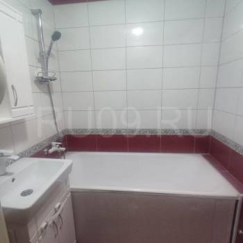 Продается 1-комнатная квартира, 37 м²