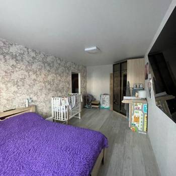 Продается 1-комнатная квартира, 36 м²