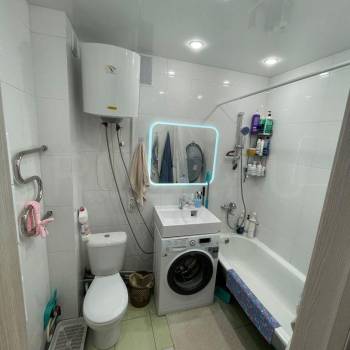 Продается 1-комнатная квартира, 36 м²