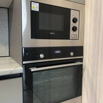 Продается 1-комнатная квартира, 55 м²