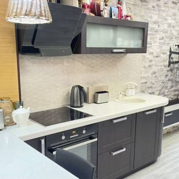 Продается 1-комнатная квартира, 50,8 м²