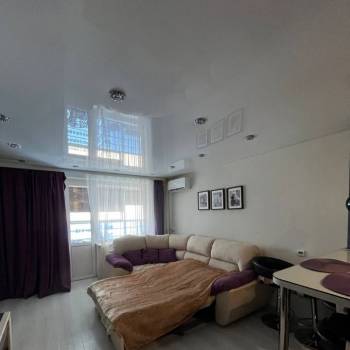 Сдается 1-комнатная квартира, 45 м²