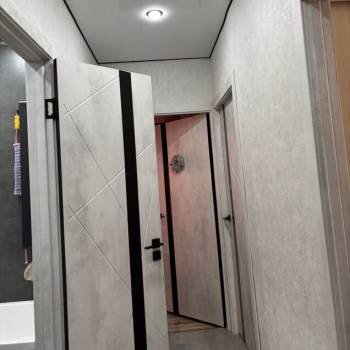 Продается Многокомнатная квартира, 69,5 м²