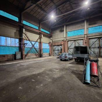 Сдается Нежилое помещение, 330 м²