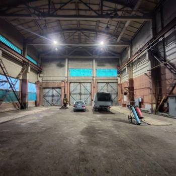 Сдается Нежилое помещение, 330 м²