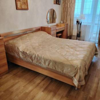 Продается 1-комнатная квартира, 43 м²