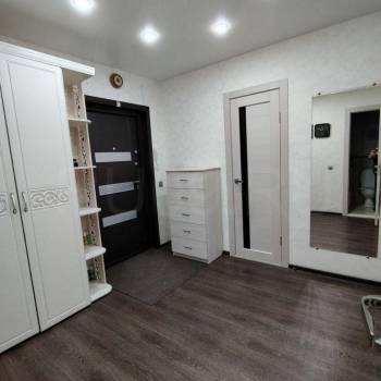 Продается 1-комнатная квартира, 43 м²