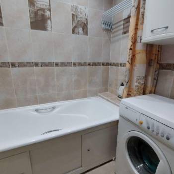 Продается 1-комнатная квартира, 43 м²