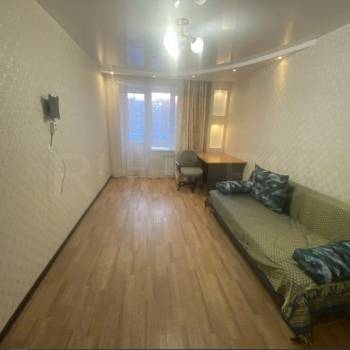 Сдается 1-комнатная квартира, 38 м²