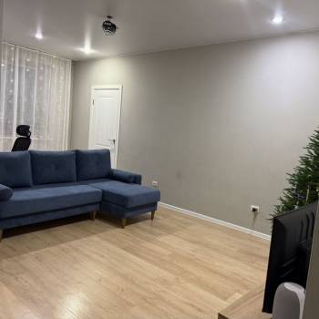 Продается 2-х комнатная квартира, 56,8 м²