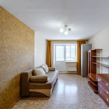 Продается 1-комнатная квартира, 37 м²