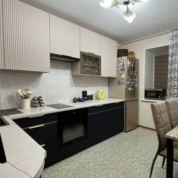 Продается 1-комнатная квартира, 43,6 м²