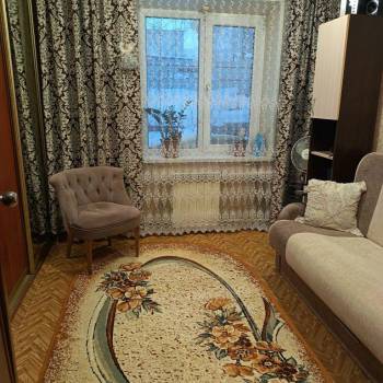 Продается 3-х комнатная квартира, 48 м²