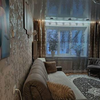 Продается 3-х комнатная квартира, 48 м²