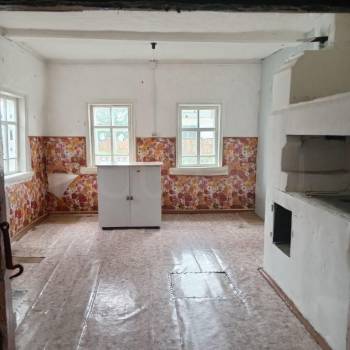 Продается 3-х комнатная квартира, 48 м²