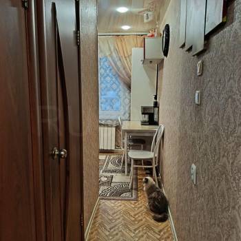 Продается 3-х комнатная квартира, 48 м²