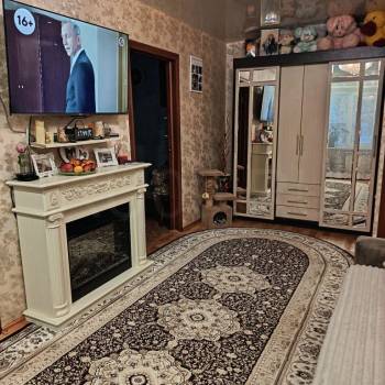 Продается 3-х комнатная квартира, 48 м²