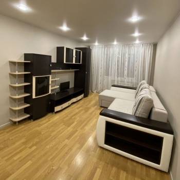 Сдается 1-комнатная квартира, 40,2 м²