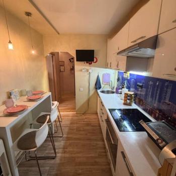 Продается 2-х комнатная квартира, 49 м²