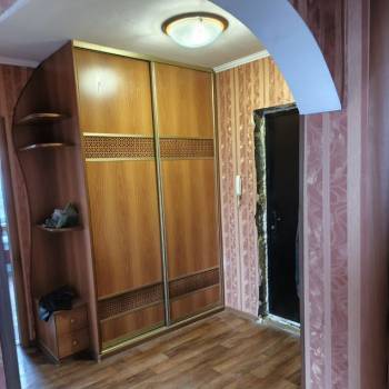 Продается Многокомнатная квартира, 69,7 м²