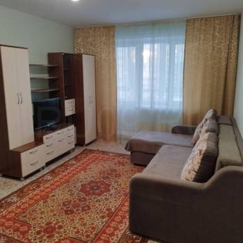 Сдается 2-х комнатная квартира, 64 м²
