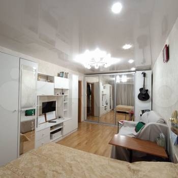 Продается 1-комнатная квартира, 30 м²