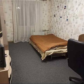 Сдается 1-комнатная квартира, 42 м²