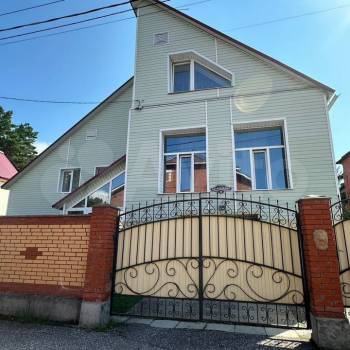 Продается Дом, 289 м²