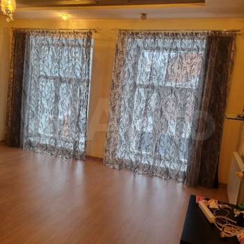 Продается Дом, 289 м²