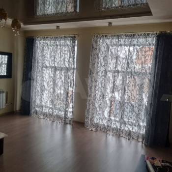 Продается Дом, 289 м²
