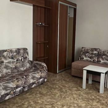 Сдается 1-комнатная квартира, 37 м²