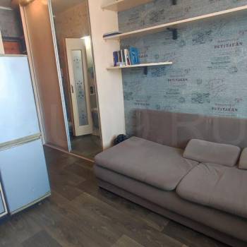 Продается 1-комнатная квартира, 14 м²