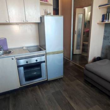 Продается 1-комнатная квартира, 14 м²